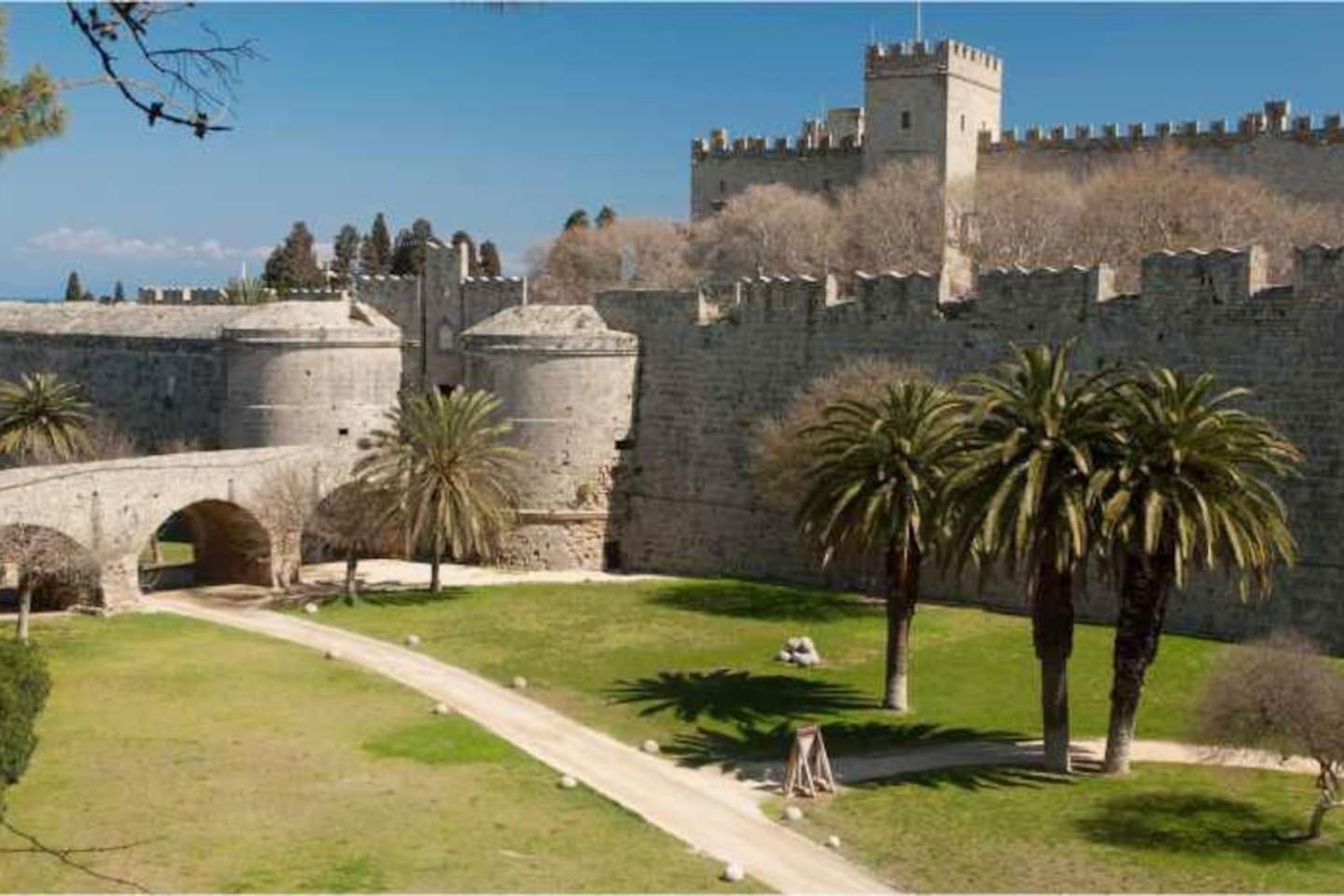 Park House -Beside The Medieval Town Of Rhodes Rhodes City 외부 사진